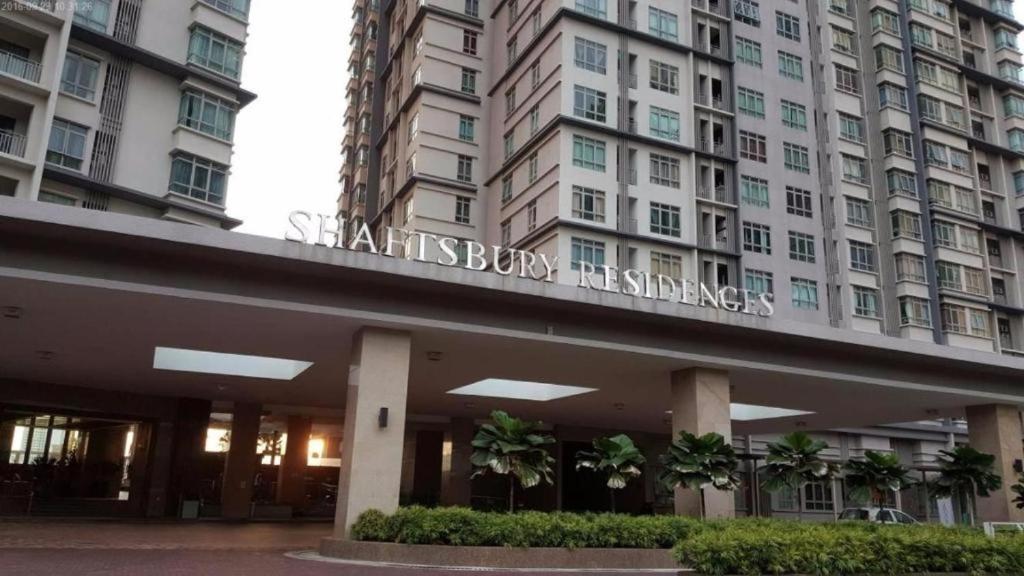Shaftsbury-Cyberjaya: Flexible Work-Friendly Comfy Home Exterior photo